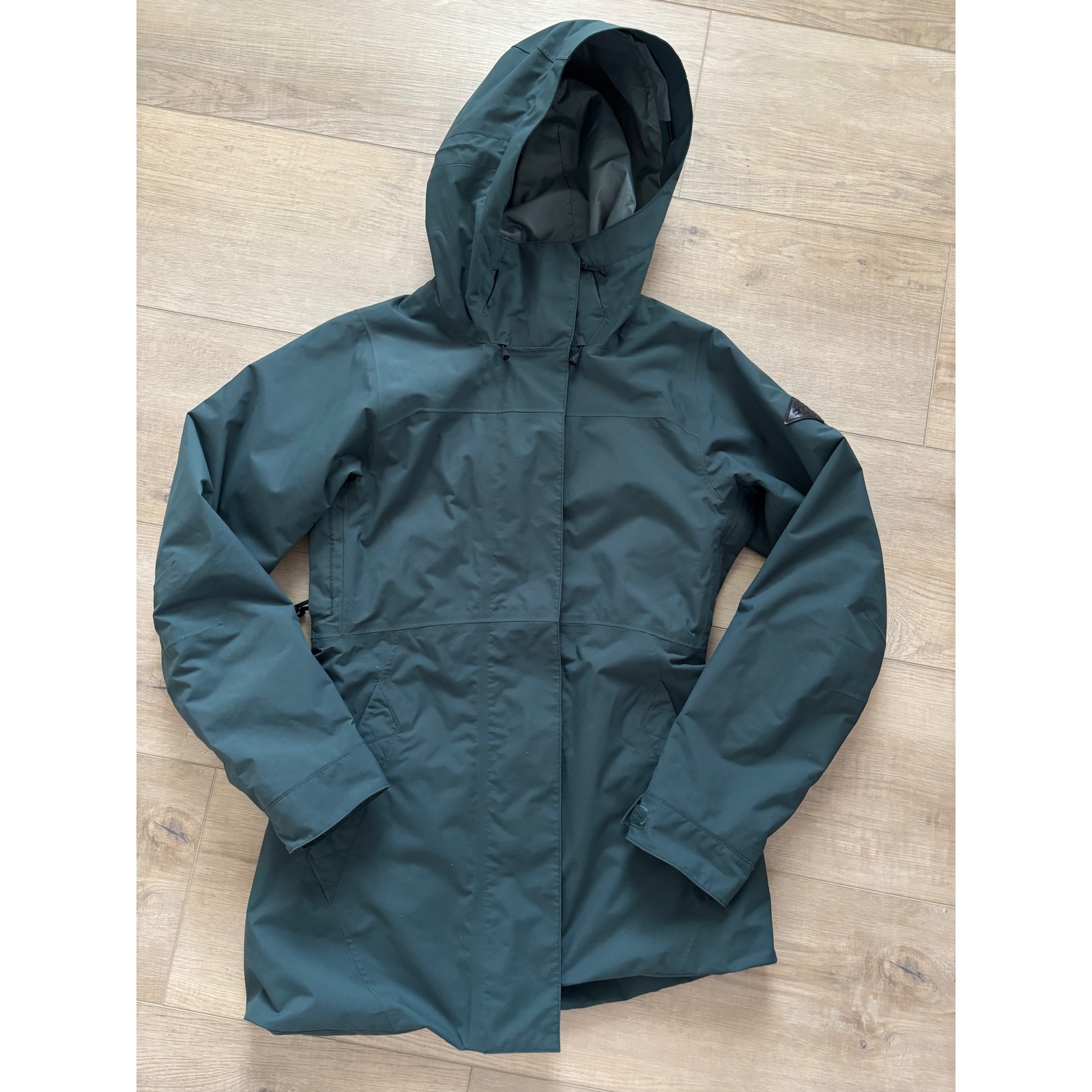 Dakine Womens Waterproof Hooded Ski Snowboard Jacket Green Teal Size Xs